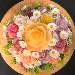 Our Hire Collection: 🌸 SUNSHINE & DAISIES FLORAL BOWL FLORAL BOWL DISPLAY 🌸