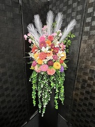 🌸 Forever Florals 🌸: 🌹COLOURFUL CASCADE WITH PINK SWEET PEAS – FLORAL DISPLAY HIRE🌹